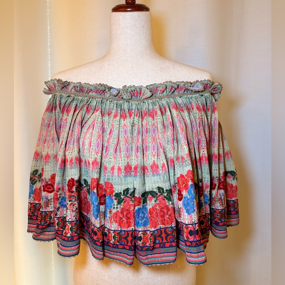 SHAN Multicolor Off-Shoulder Blouse